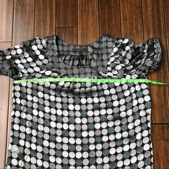 BCBGMaxAzria Gray & Blue Polka Dot Top Size M Silk blend - Picture 9 of 10